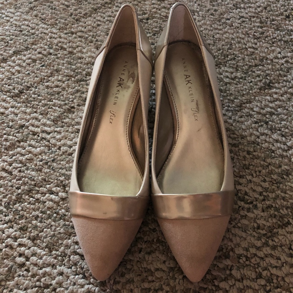Anne Klein short heel